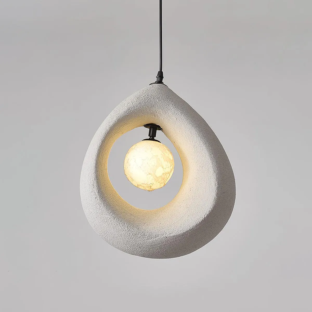 Tricia Pendant Lamp